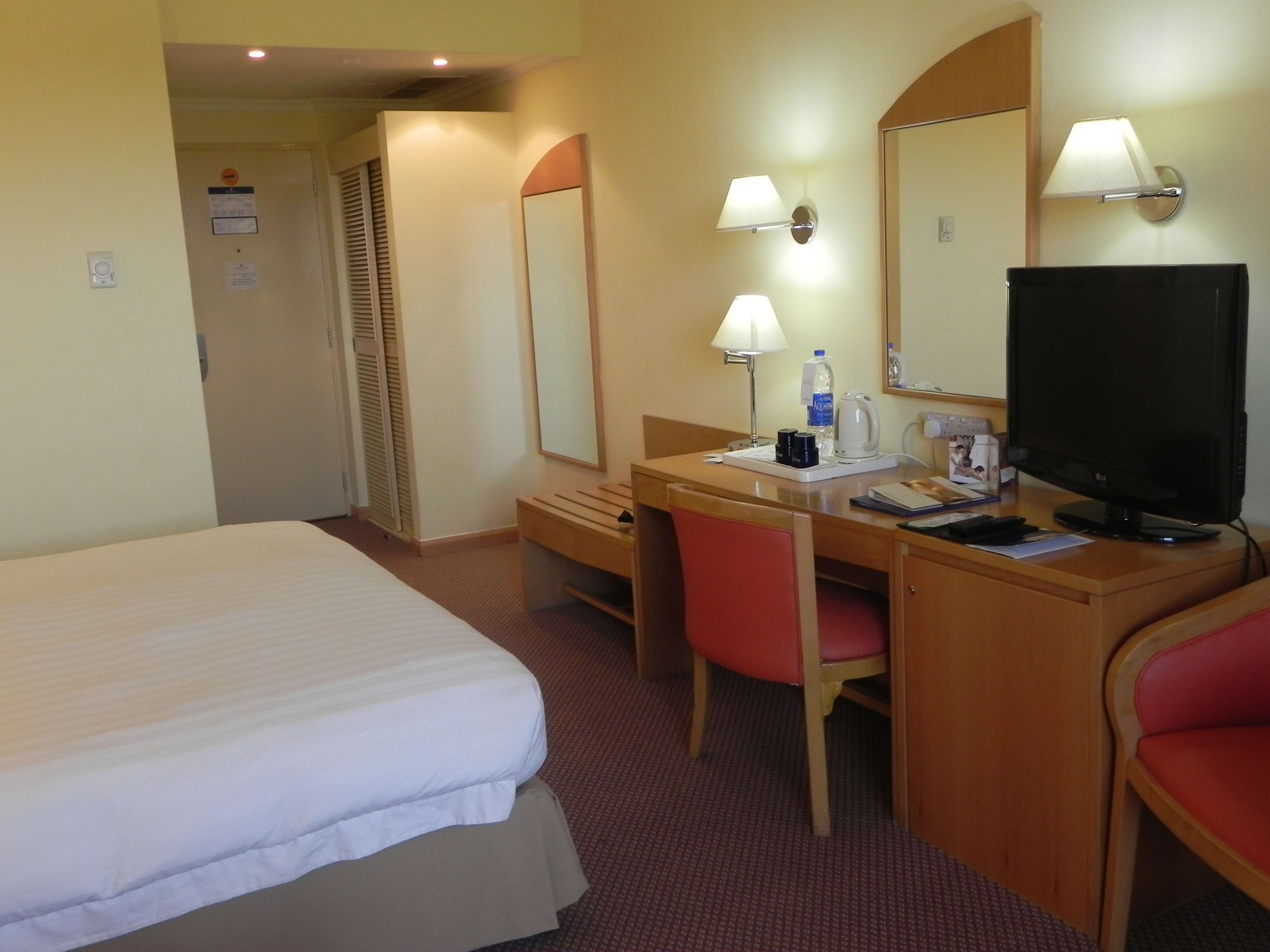 Golden Tulip Seeb Hotel