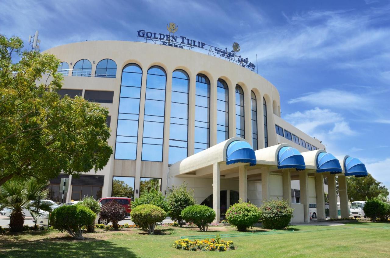 Golden Tulip Seeb Hotel