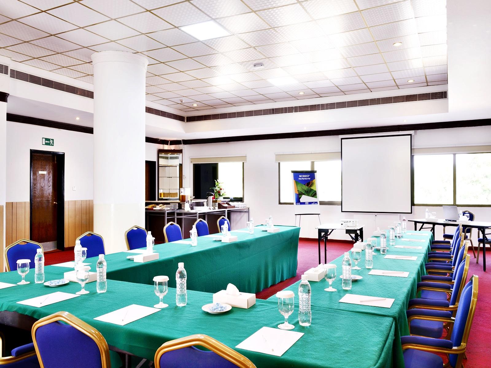 Hotel Al Madinah Holiday