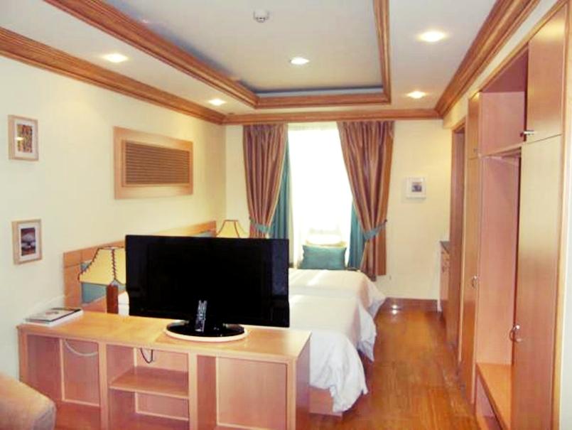 Johny International Hotel