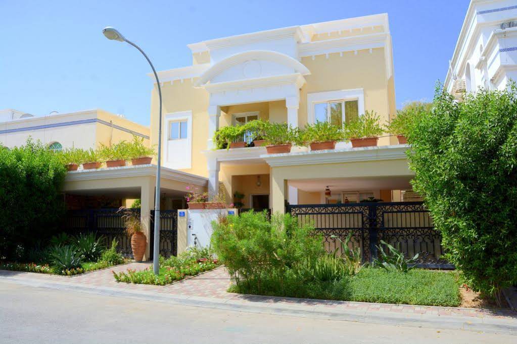 La Dolce Villa