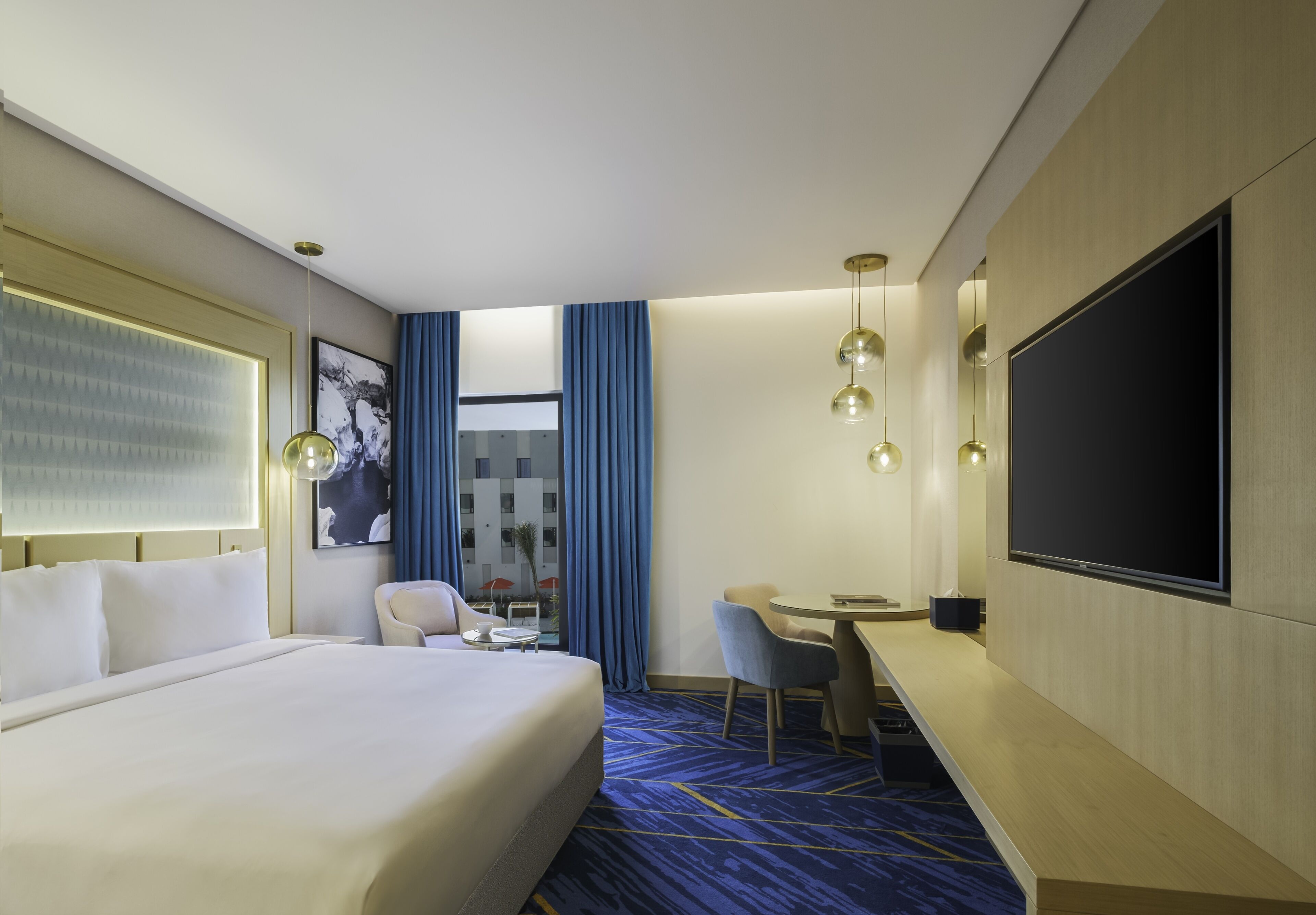 Maani Muscat Hotel & Suites