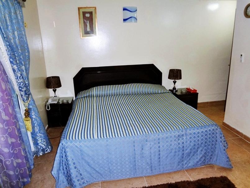 OYO 137 Marina Hotel