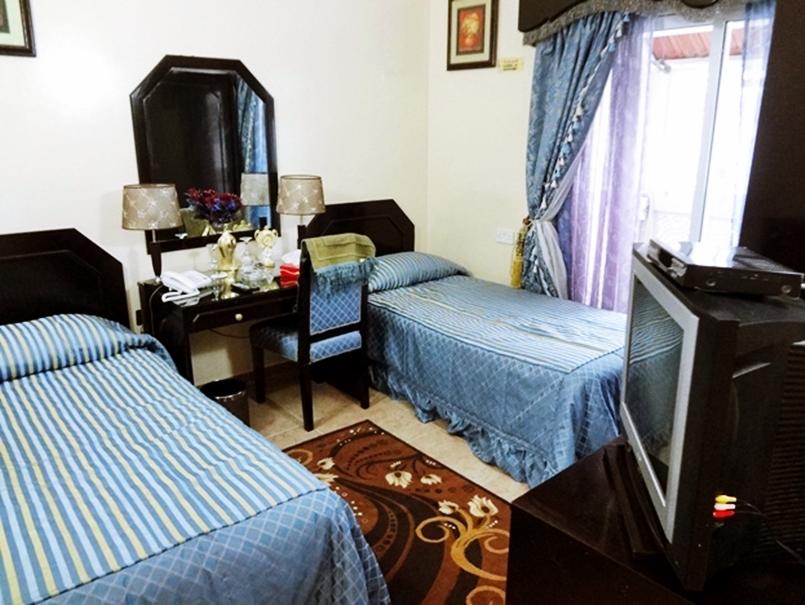 OYO 137 Marina Hotel