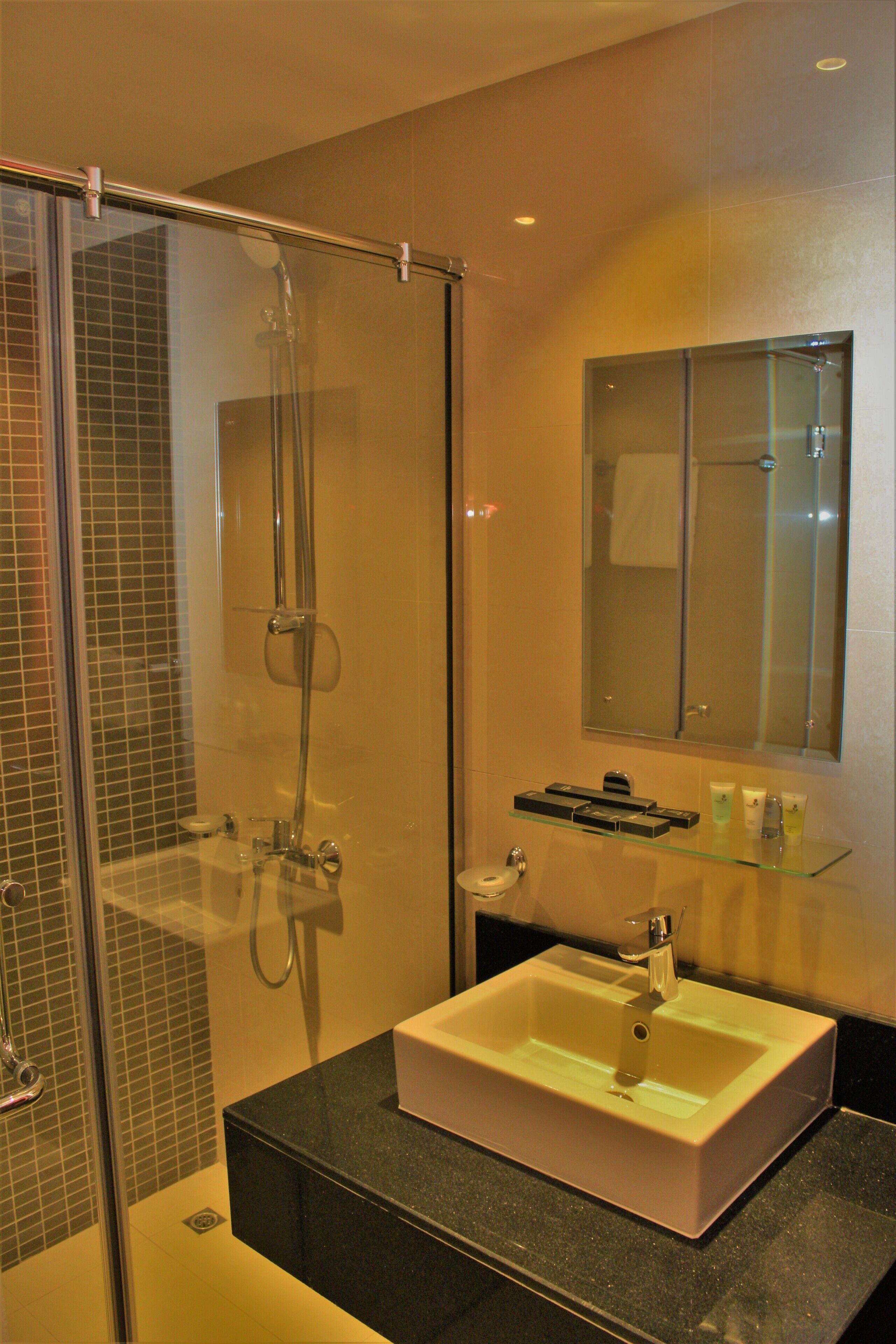 Muscat Express Hotel