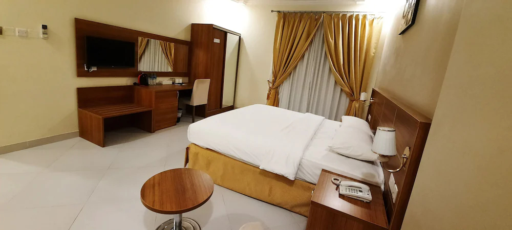 Muscat Hills Hotel