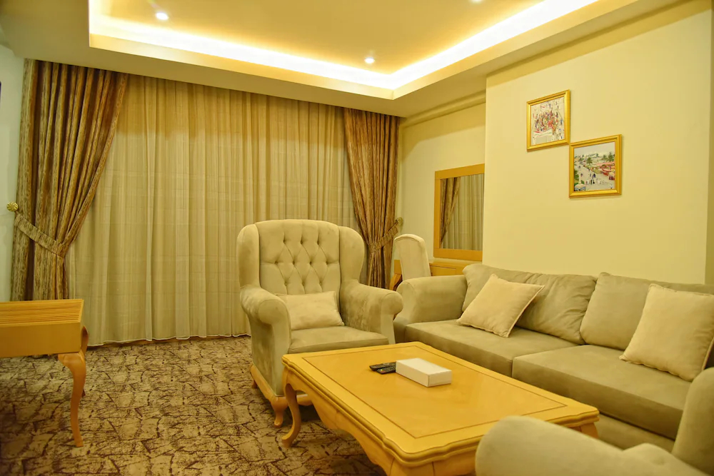 Muscat Plaza Hotel