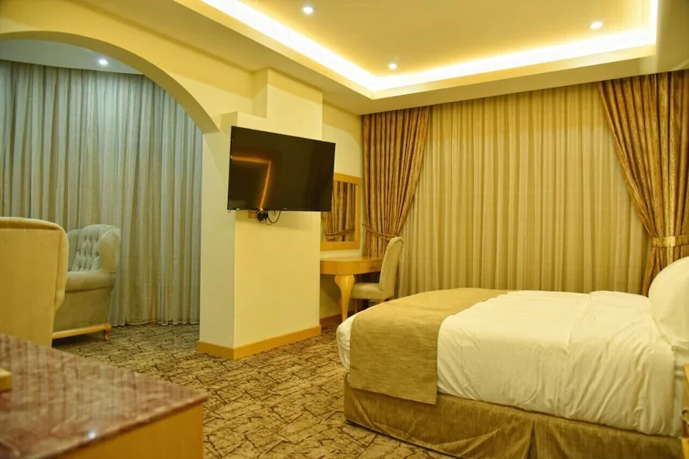 Muscat Plaza Hotel