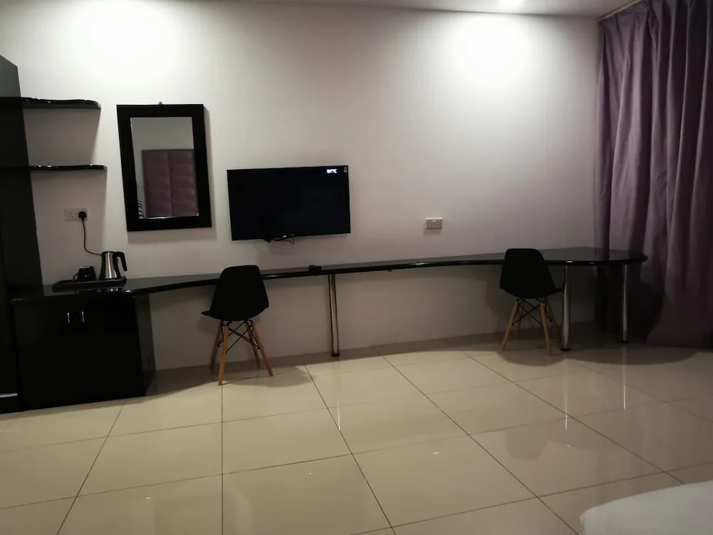 Parkside Plaza Hotel – Muscat