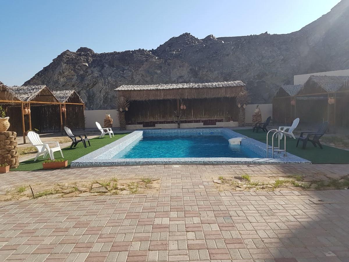 Riyam Hotel