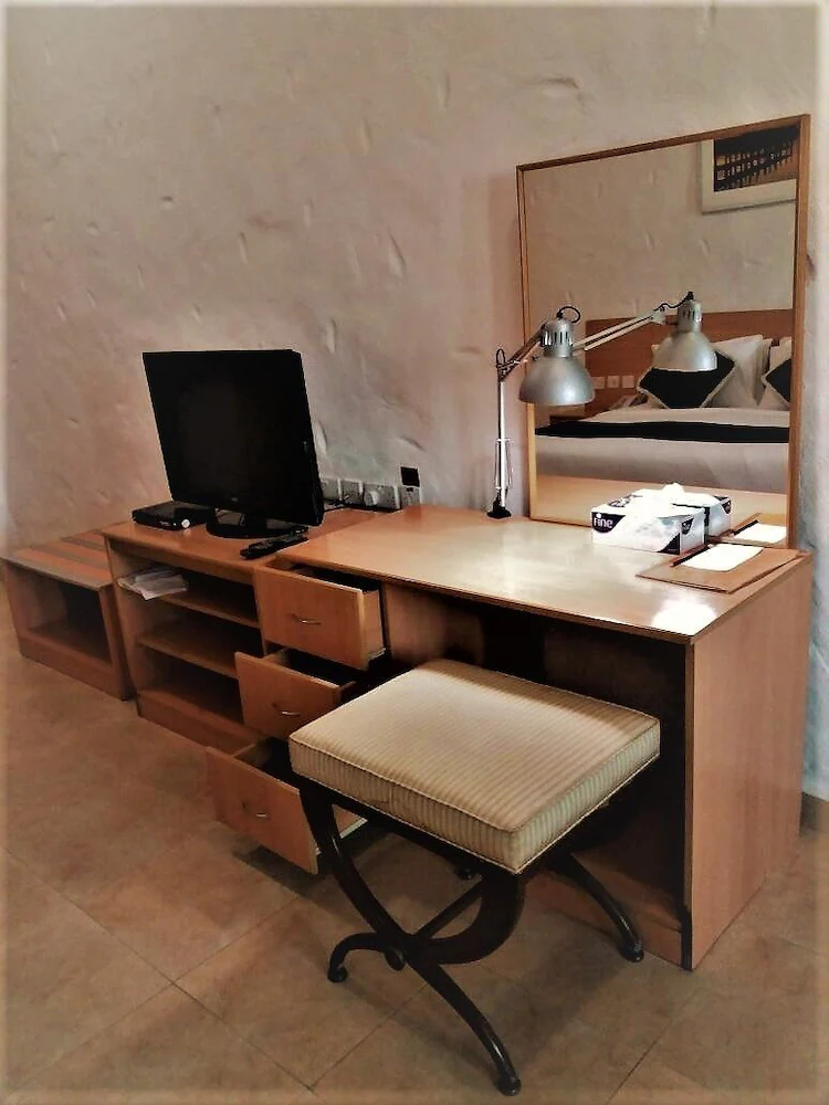 Safari Village Service Apartments