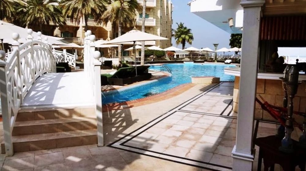 Safari Village Service Apartments