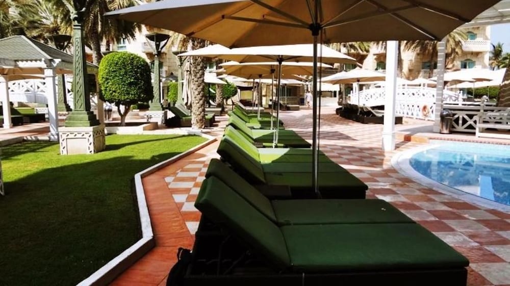 Safari Village Service Apartments
