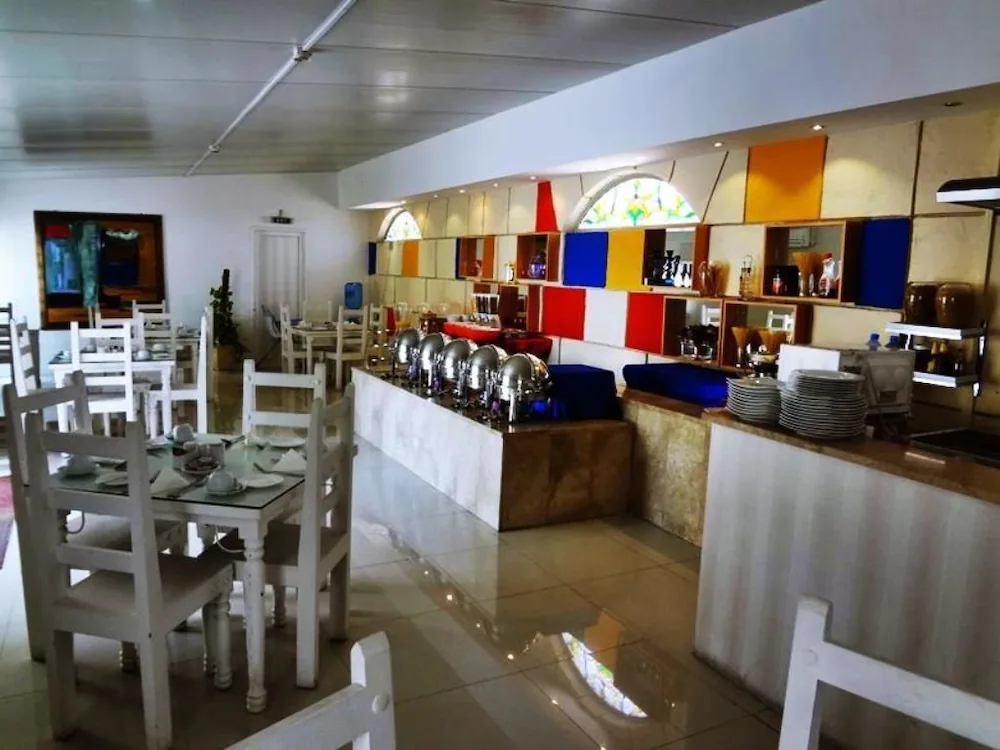 Safari Village Service Apartments