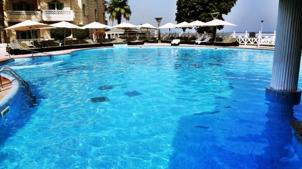 Safari Village Service Apartments