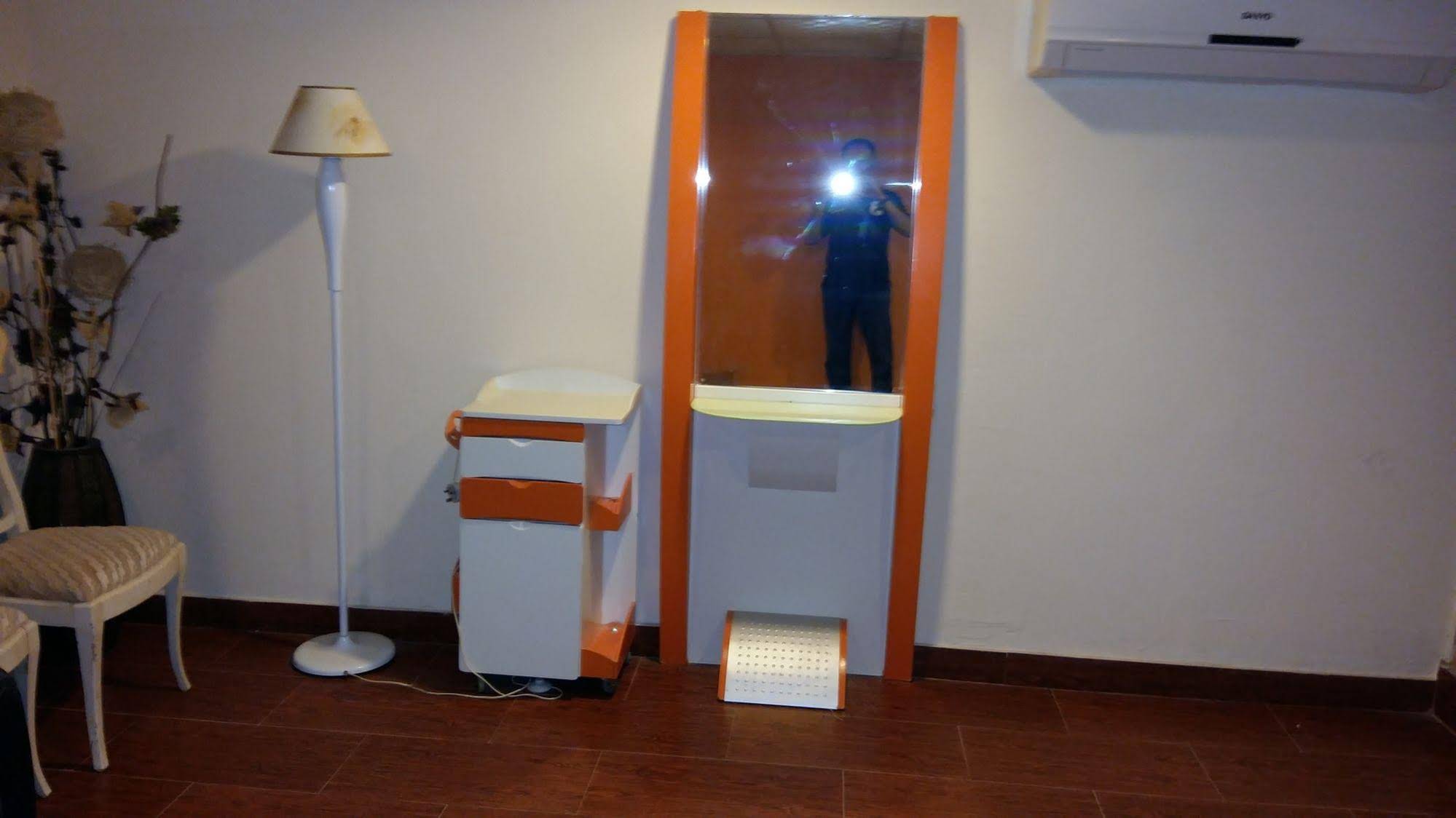 OYO 117 Majestic Hotel