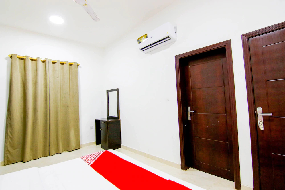 Al Gazzaz Furnished Apartment by OYO Rooms
