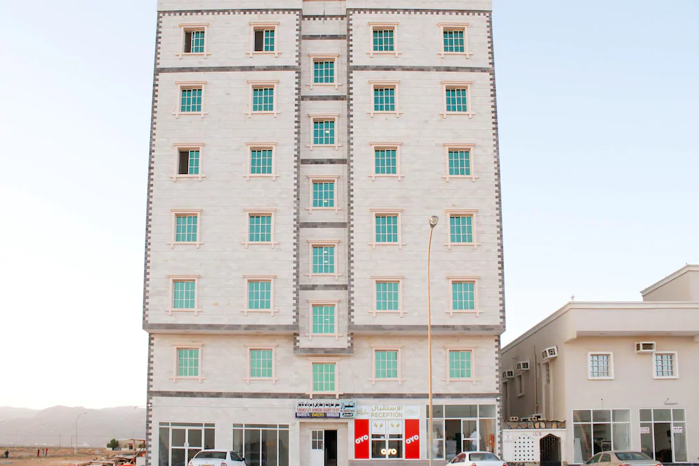 Al Gazzaz Furnished Apartment by OYO Rooms