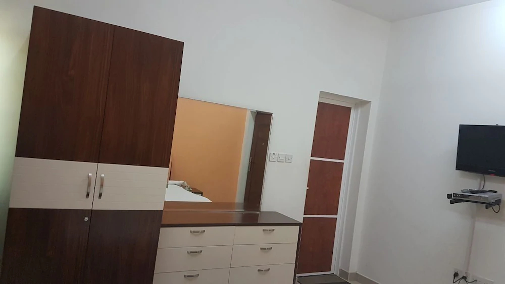 Danat Mazoon Hotel Apartments