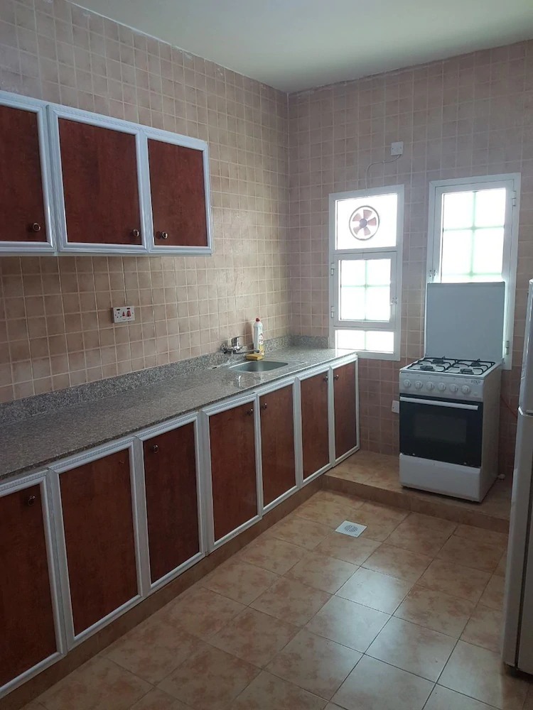 Danat Mazoon Hotel Apartments