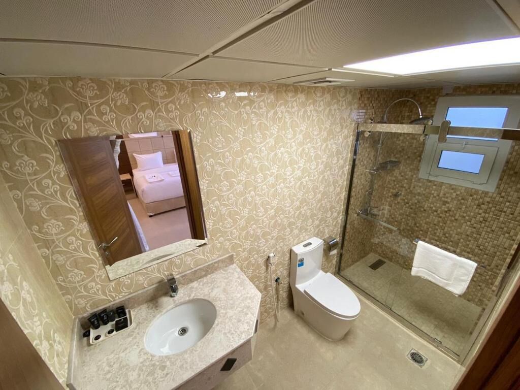 Diamond Star Hotel