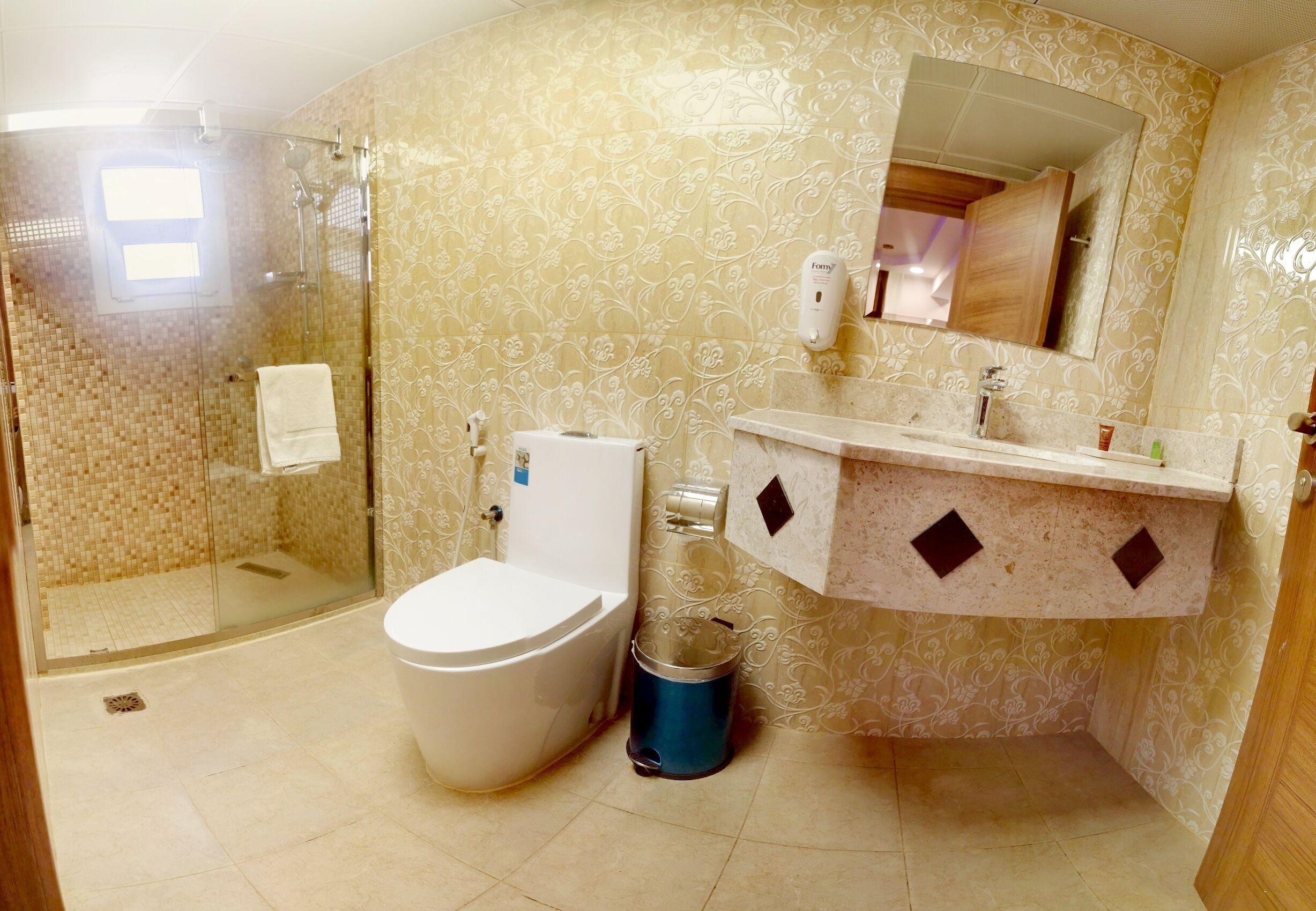 Diamond Star Hotel