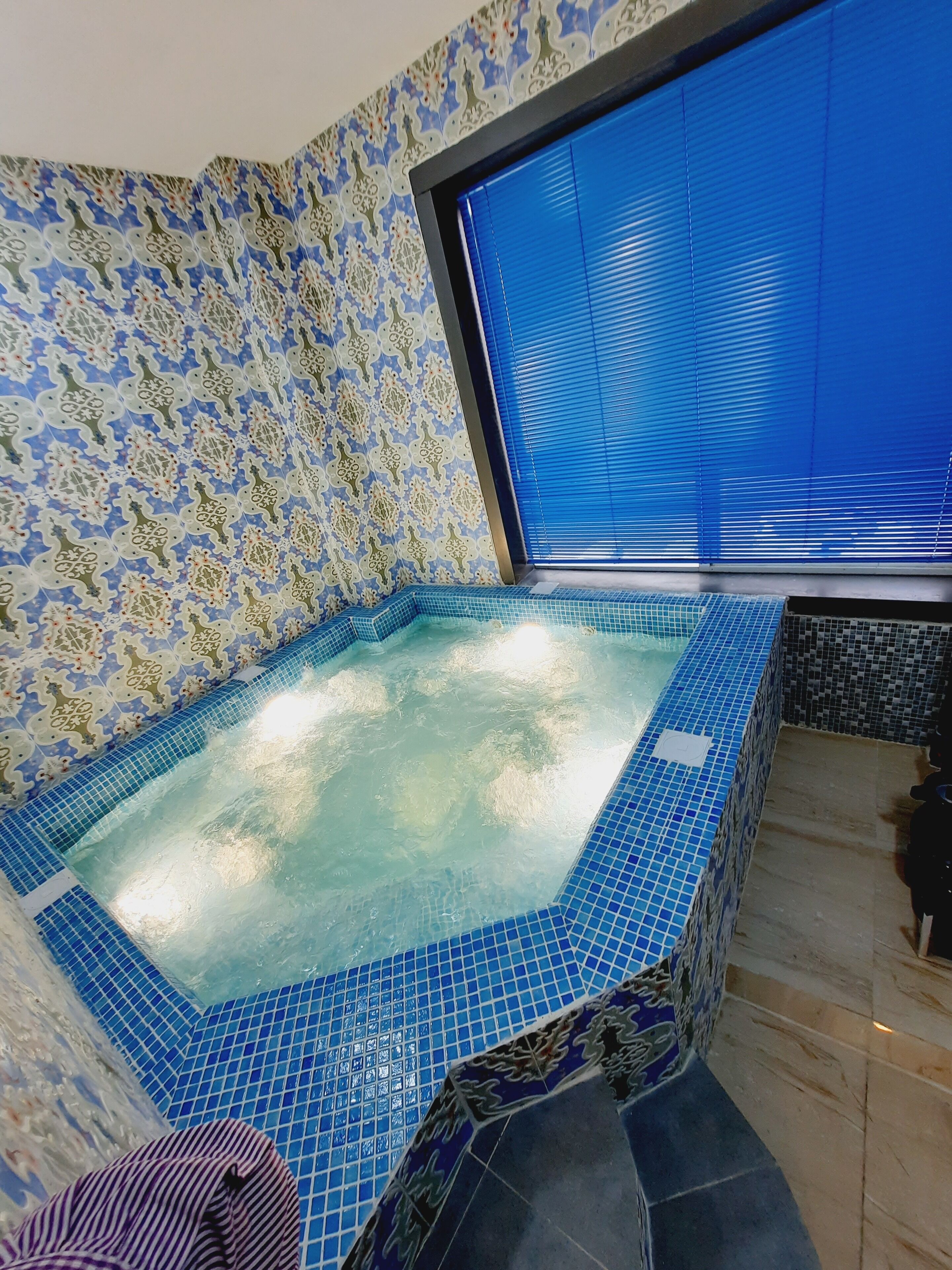 Diamond Star Hotel