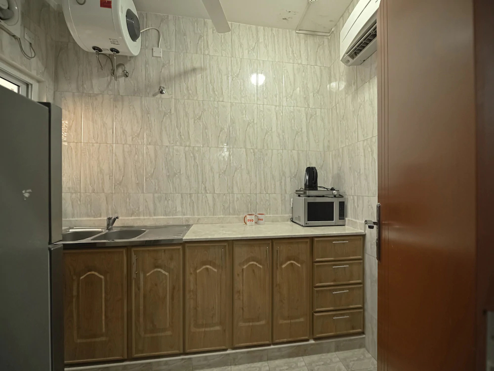 Platinium Hotel Apartments by OYO Rooms