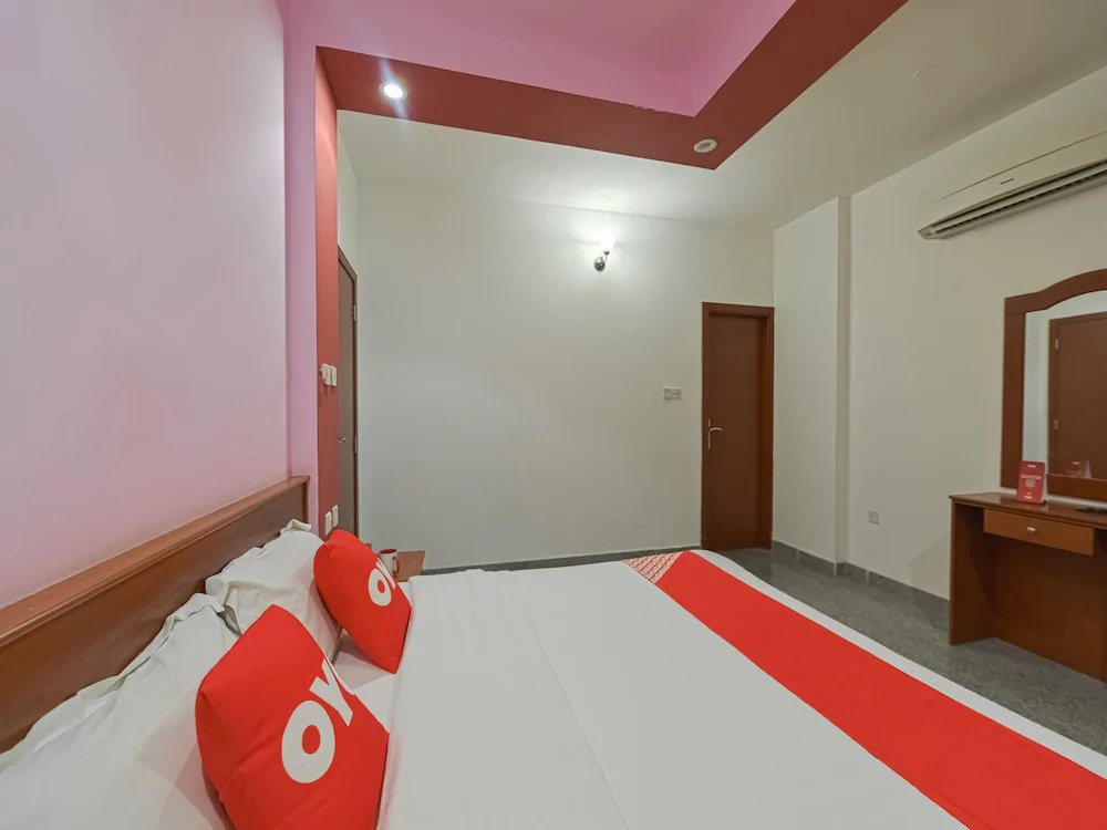 Platinium Hotel Apartments by OYO Rooms