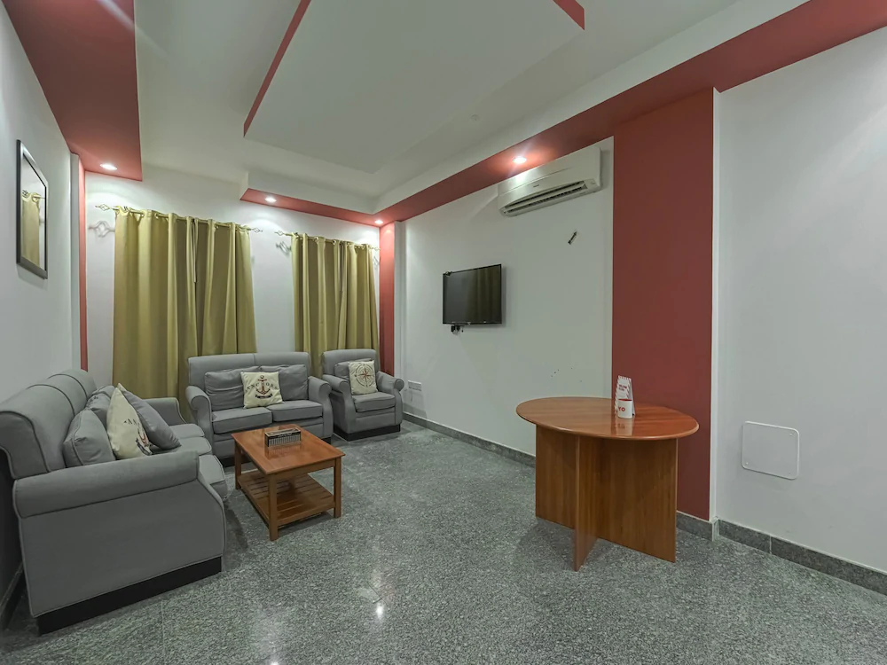 Platinium Hotel Apartments by OYO Rooms