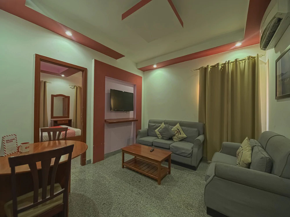 Platinium Hotel Apartments by OYO Rooms