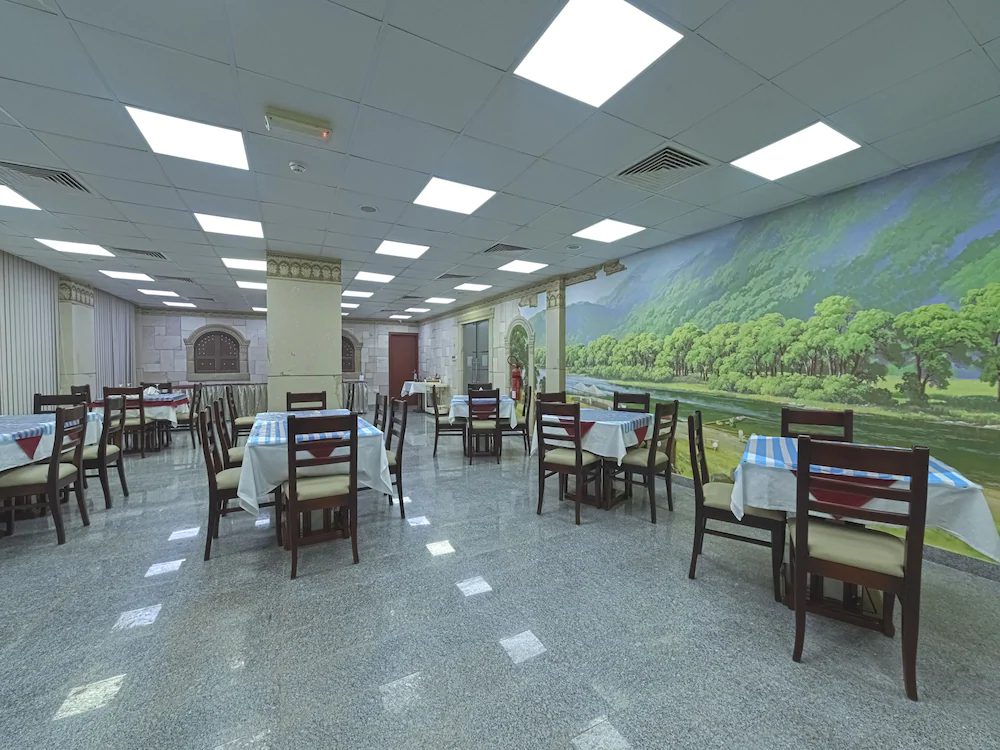 Platinium Hotel Apartments by OYO Rooms