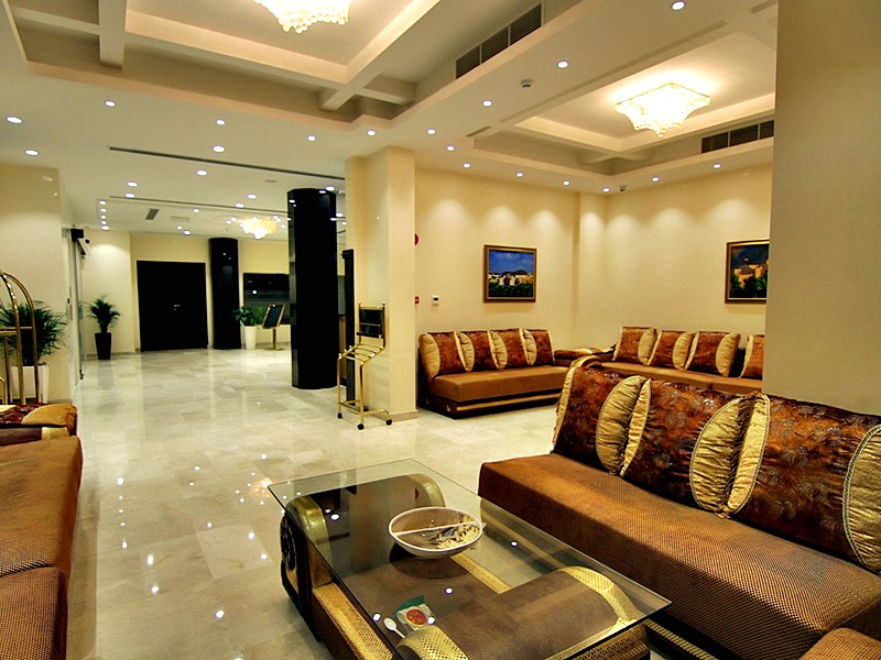 Remas Hotel Suites