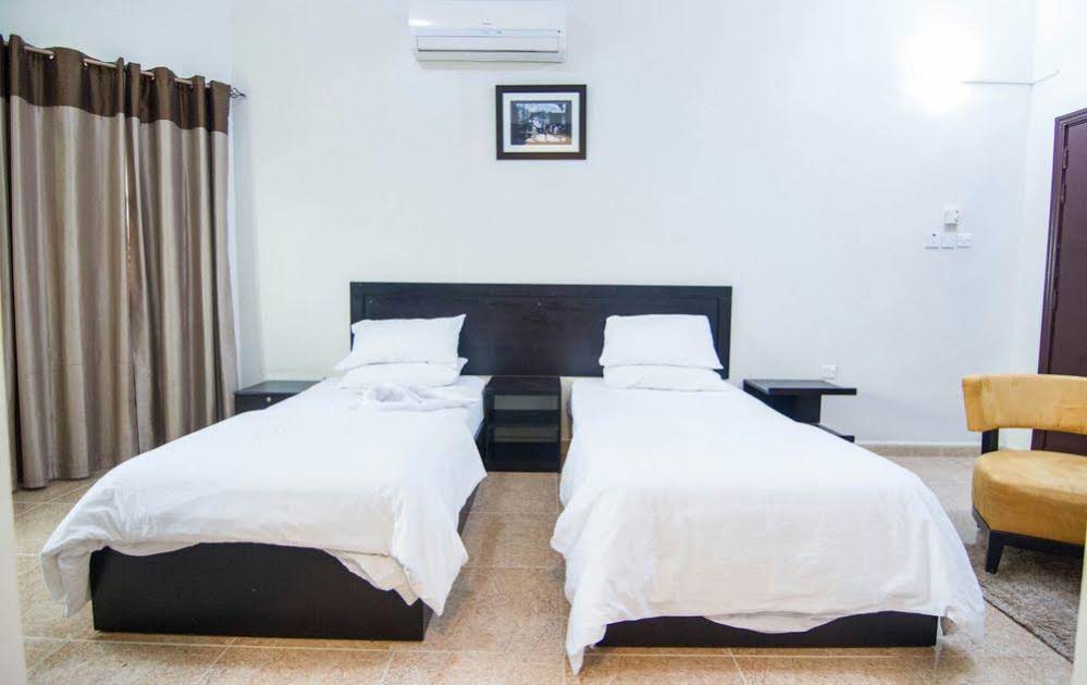 Al Multaqa Hotel