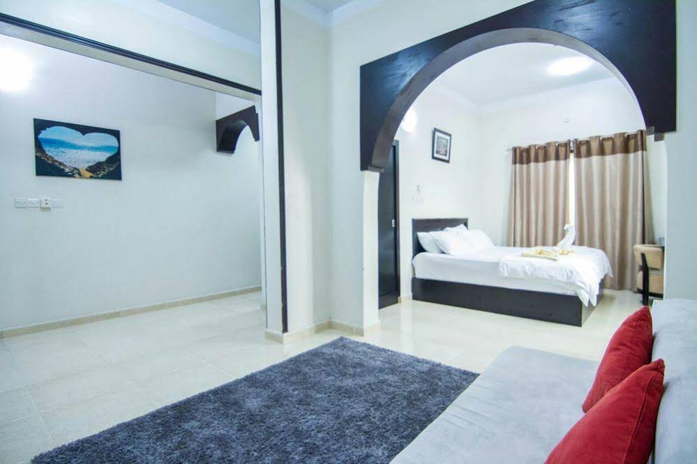 Al Multaqa Hotel