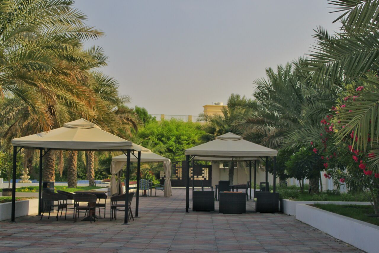 Royal Gardens Hotel