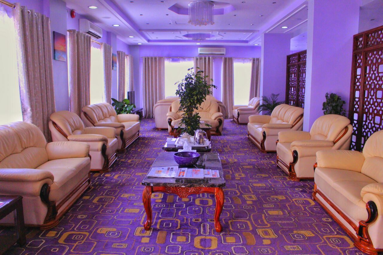 Royal Gardens Hotel