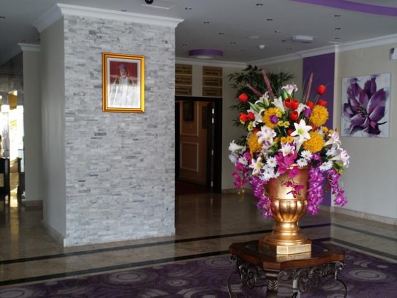 Royal Gardens Hotel