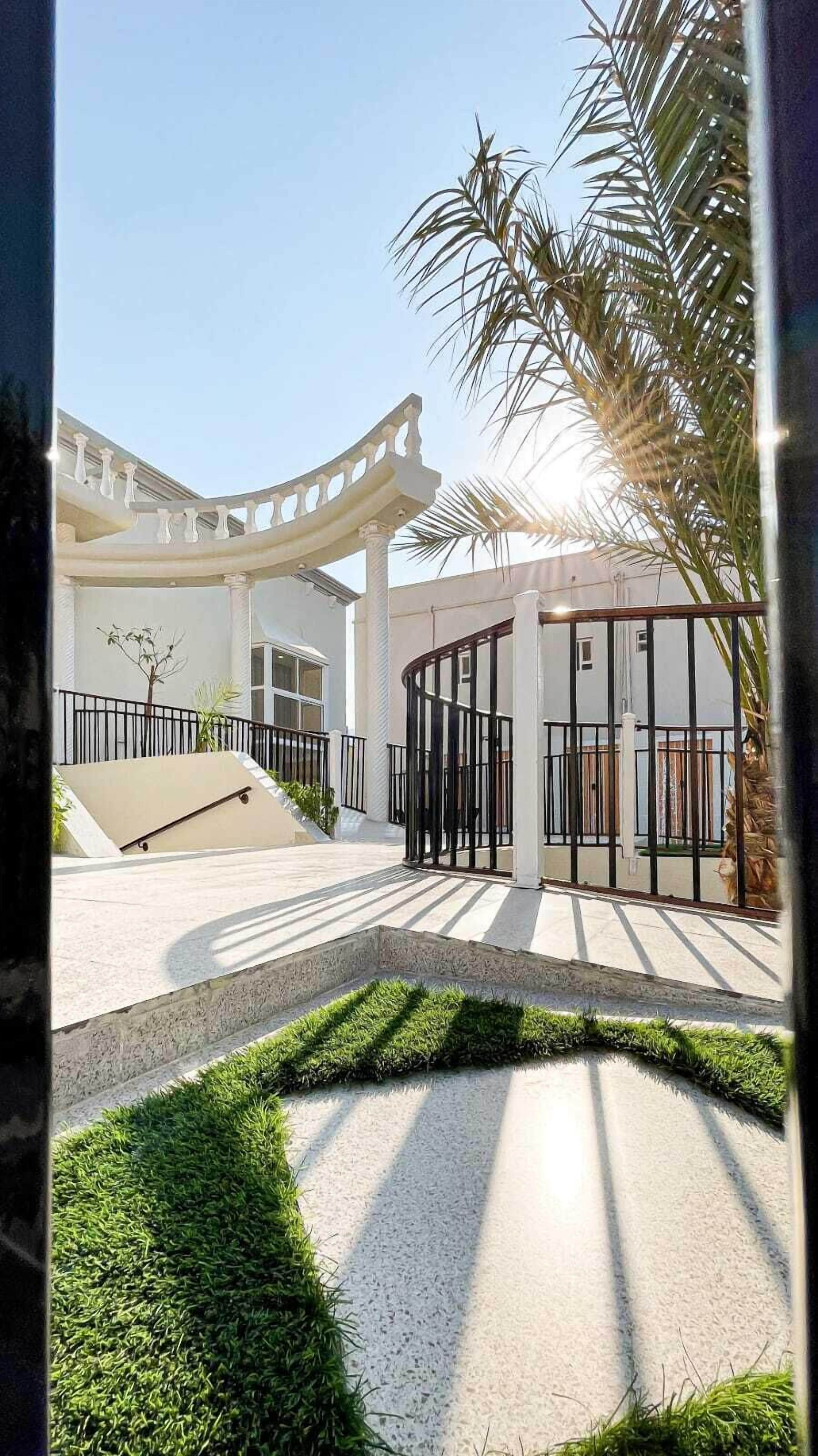 Discovery Guest House