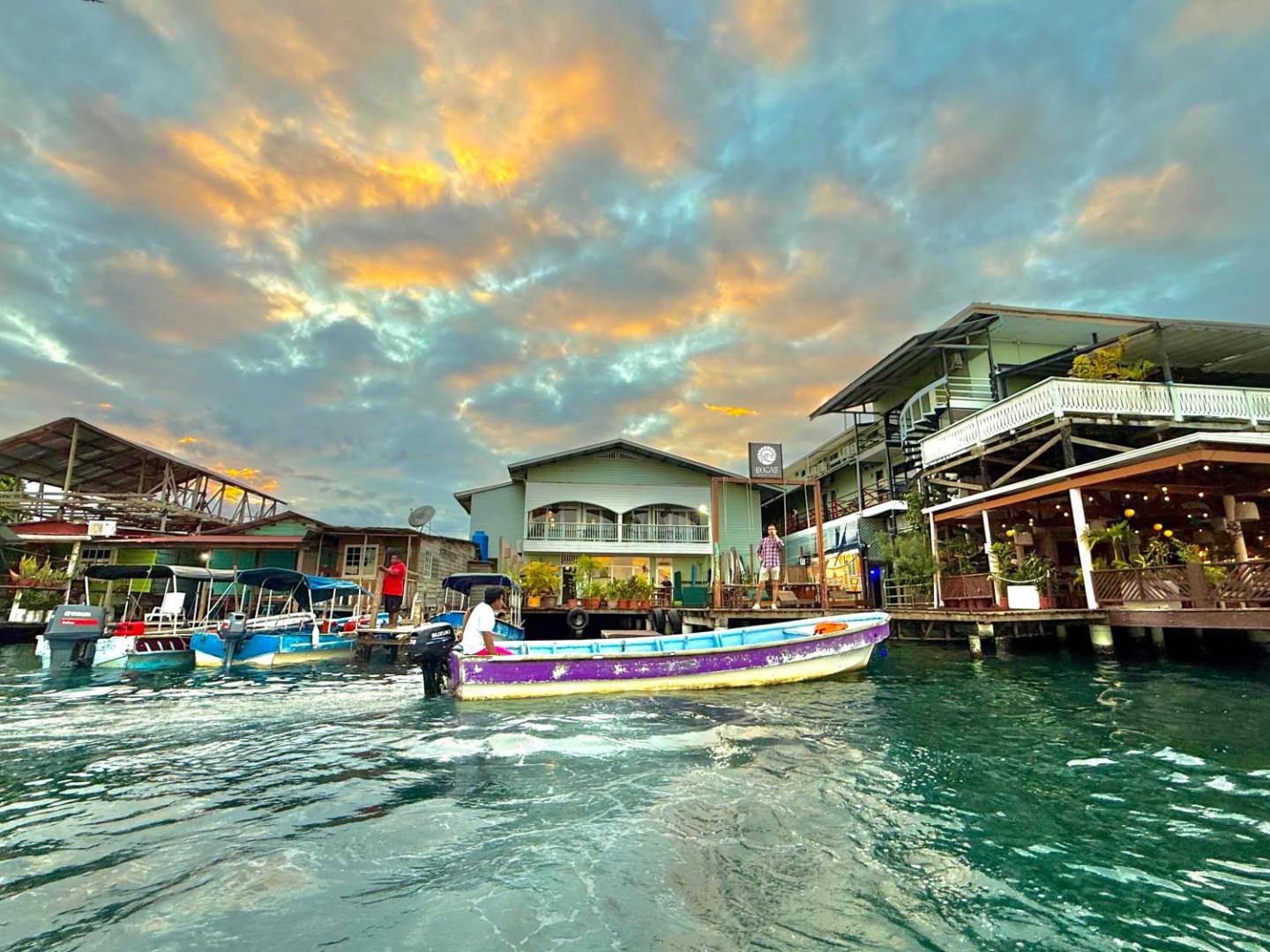 Selina Bocas del Toro