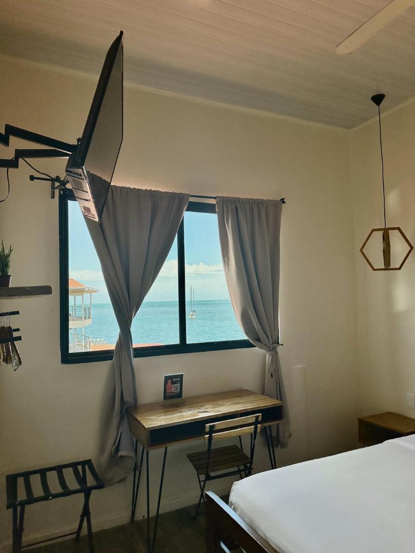 Selina Bocas del Toro