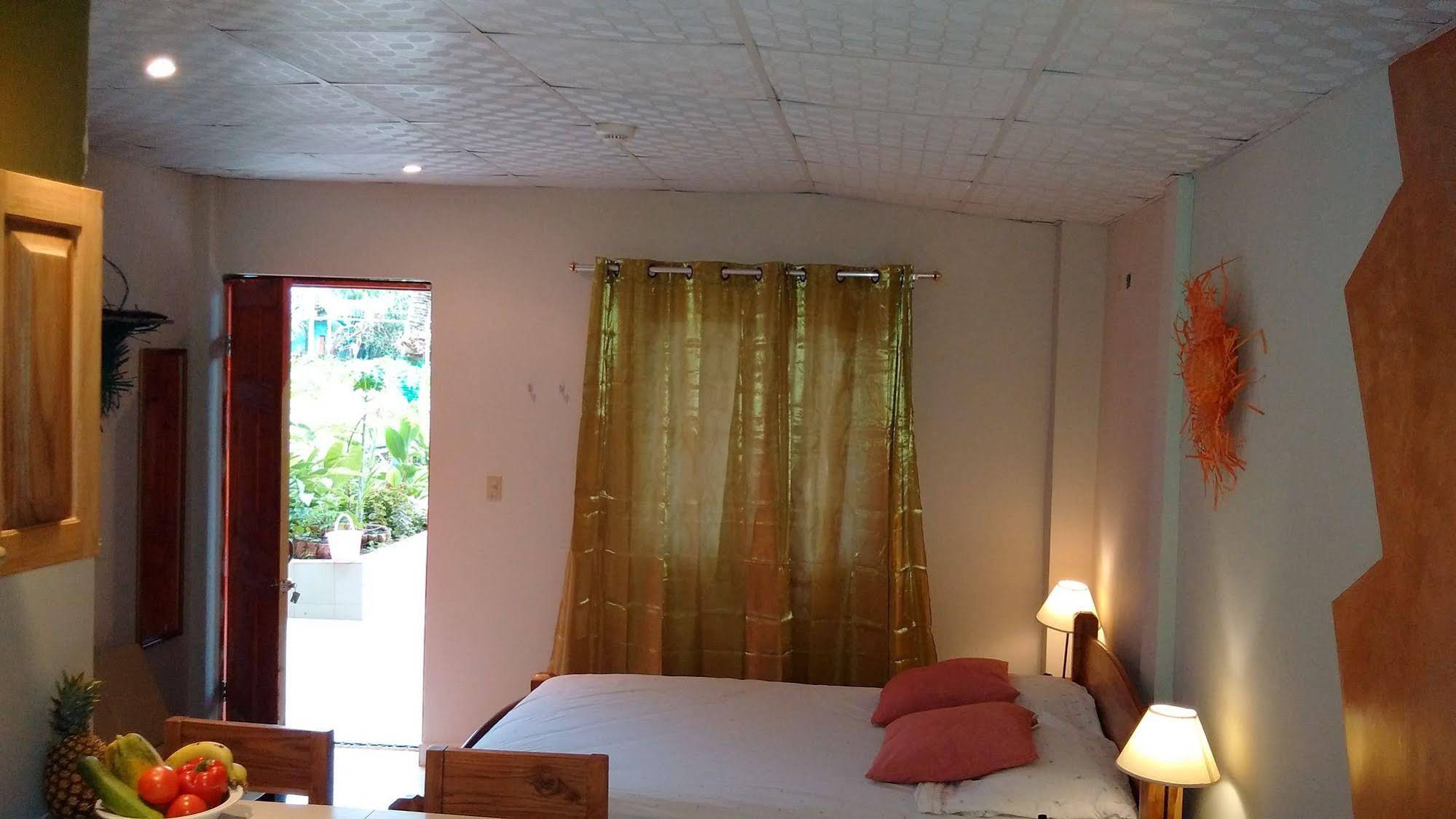 Sun Havens Apartments And Suites