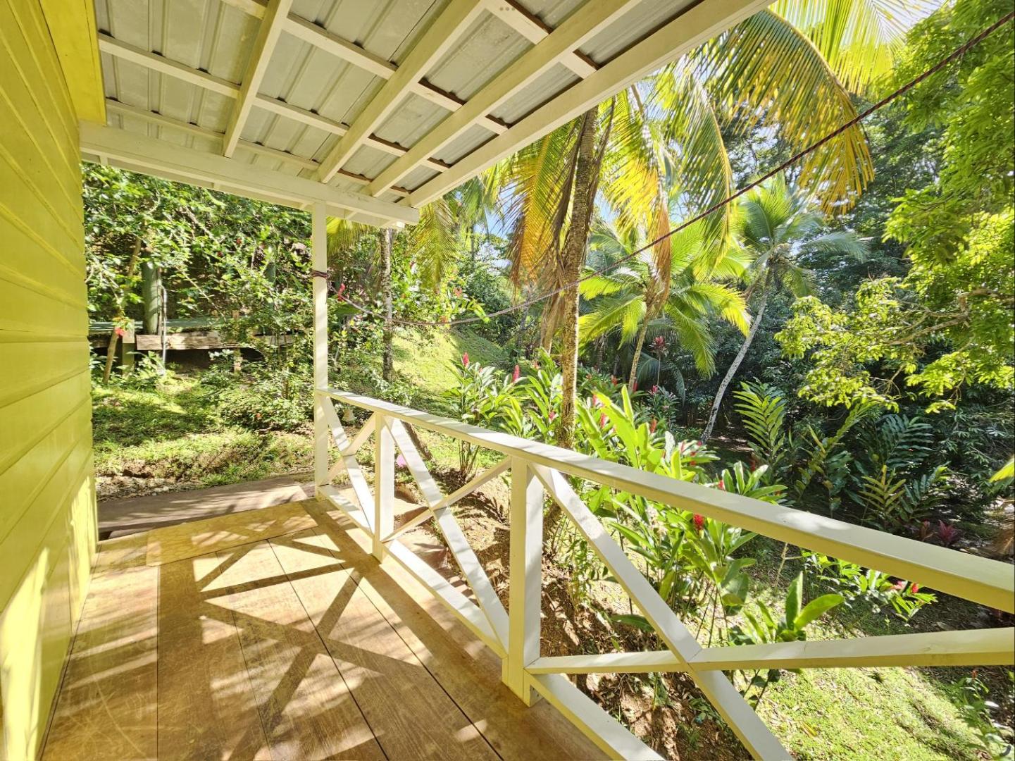 Los Secretos Guesthouse