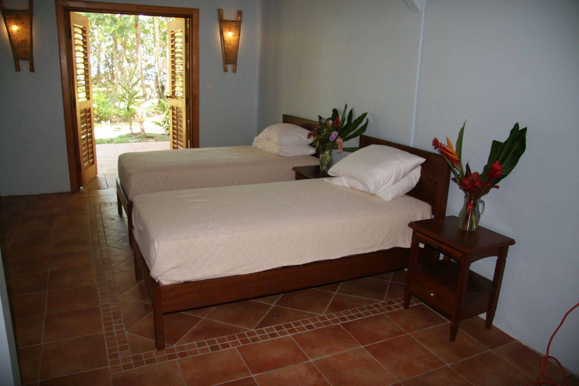 Bluff Beach Retreat