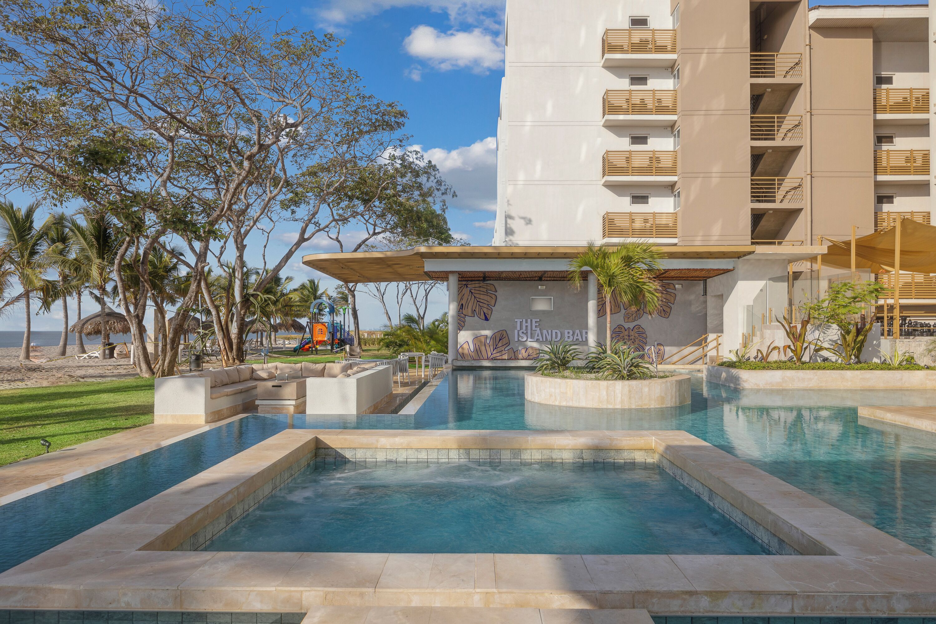 Playa Caracol Residences