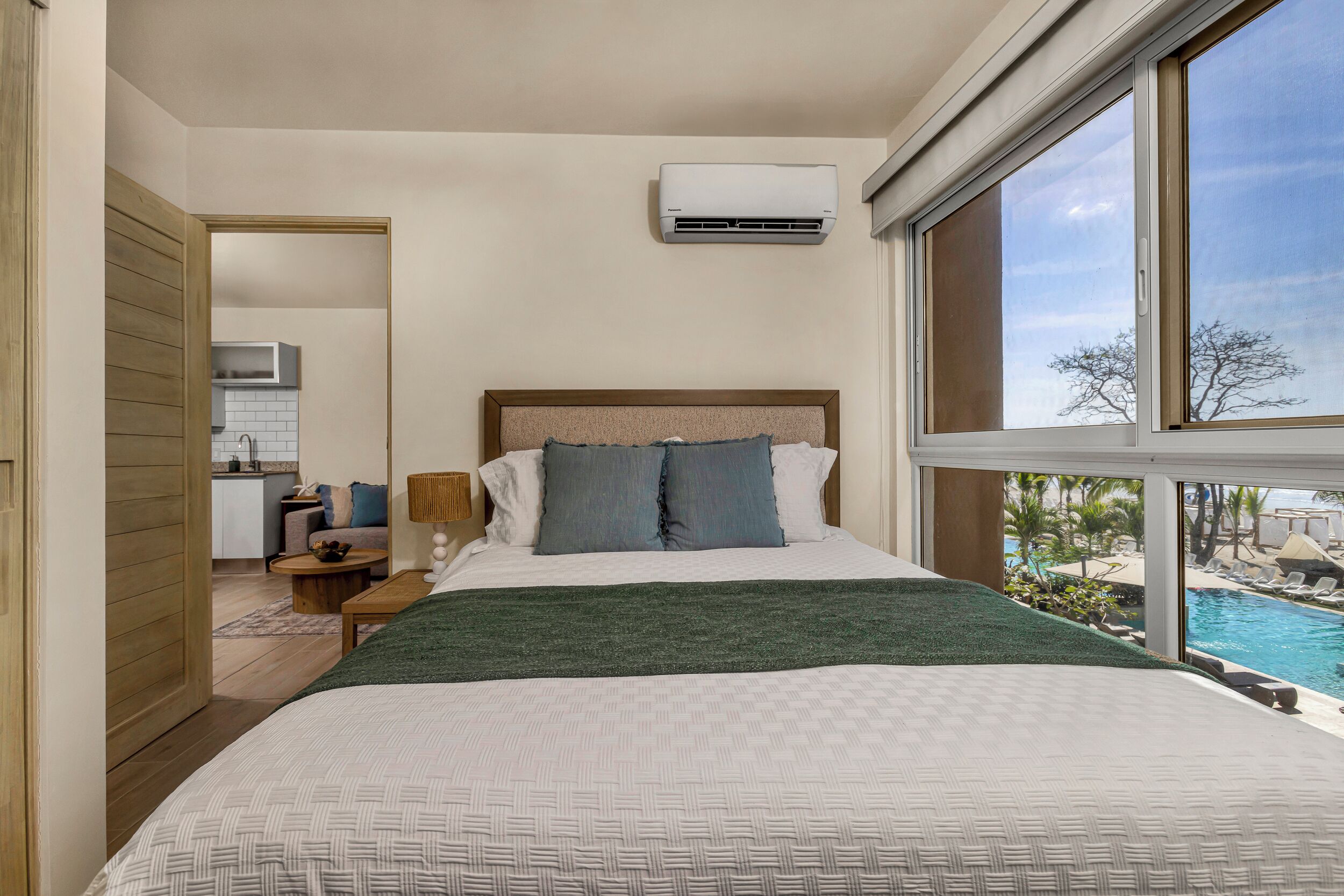 Playa Caracol Residences