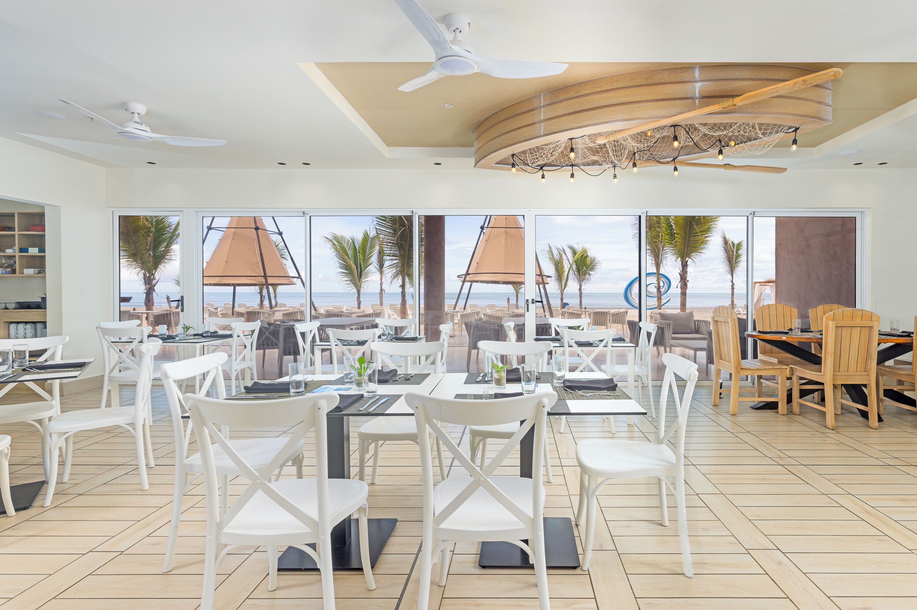 Playa Caracol Residences