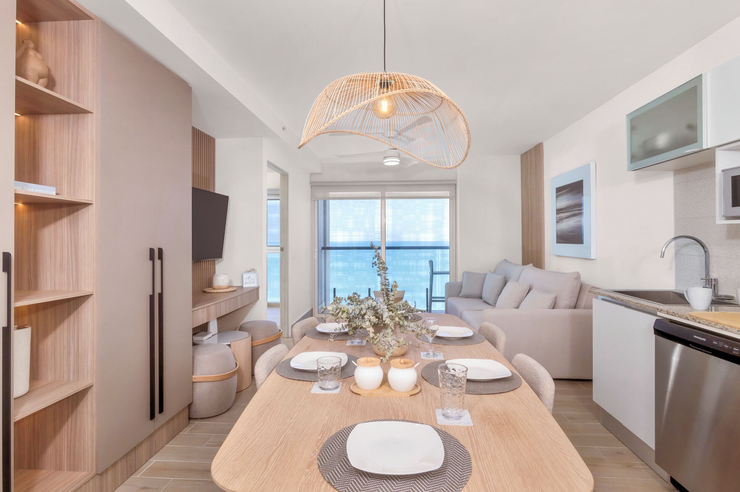 Playa Caracol Residences