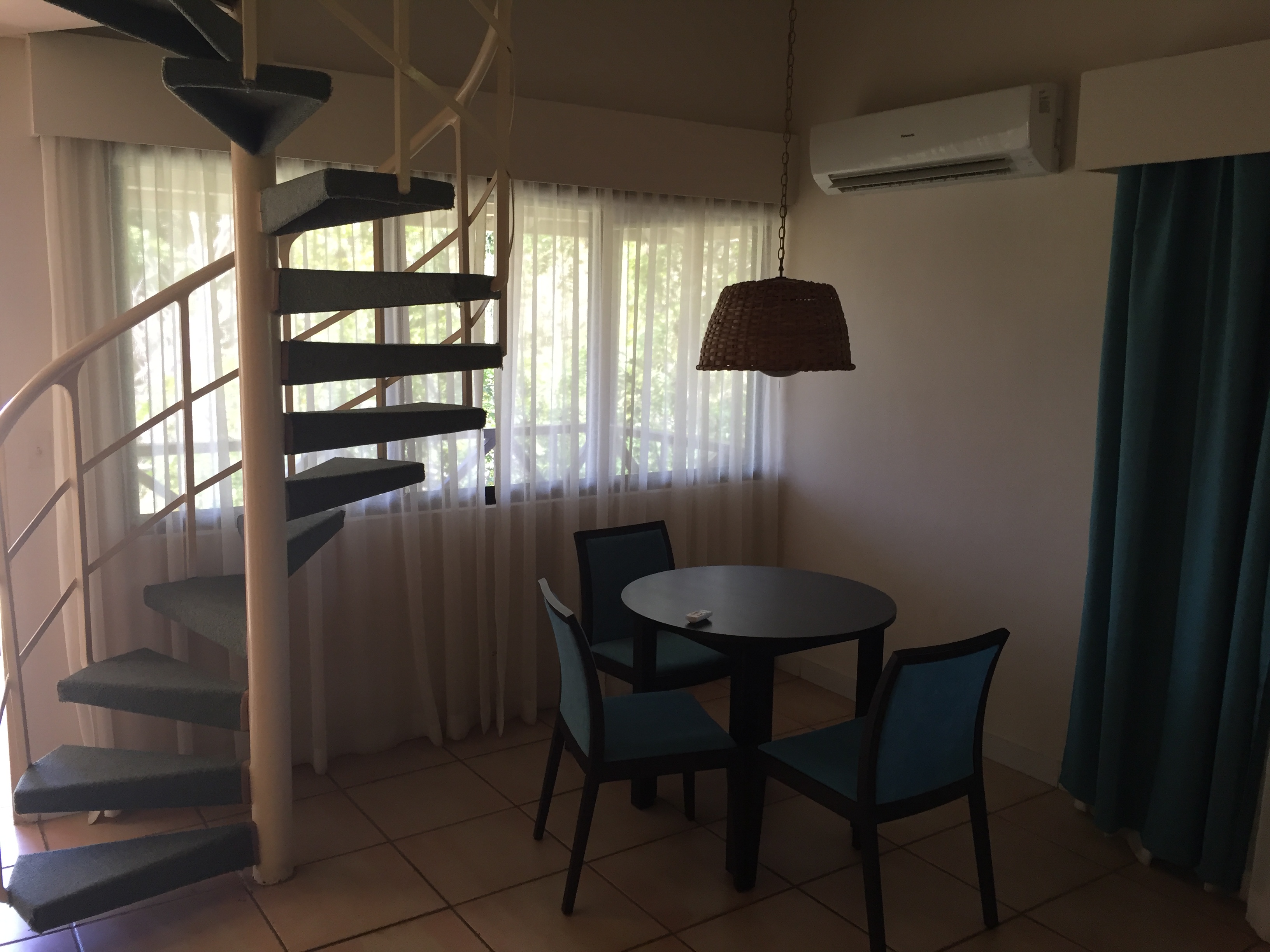 Coronado Luxury Club & Suites