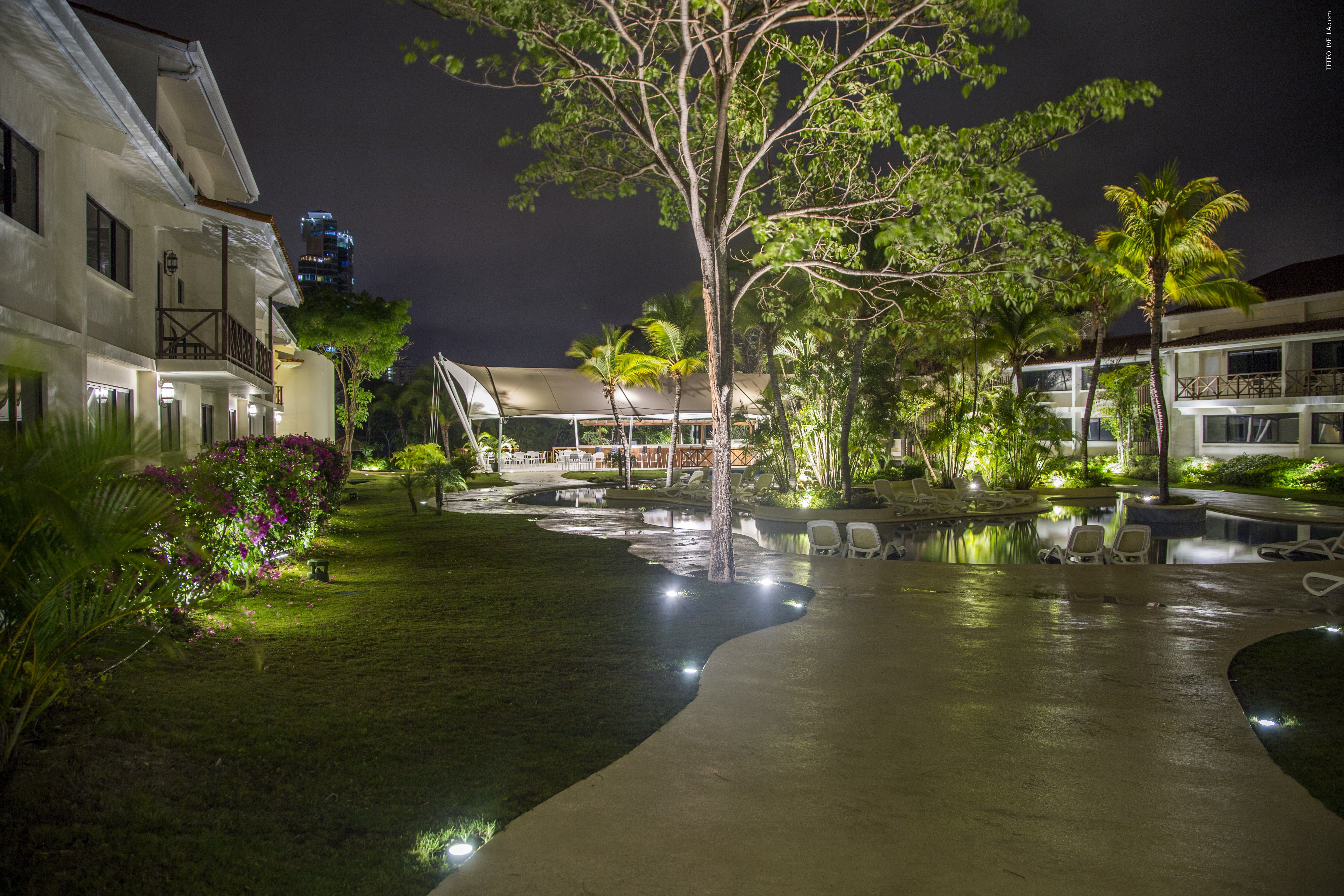 Coronado Luxury Club & Suites